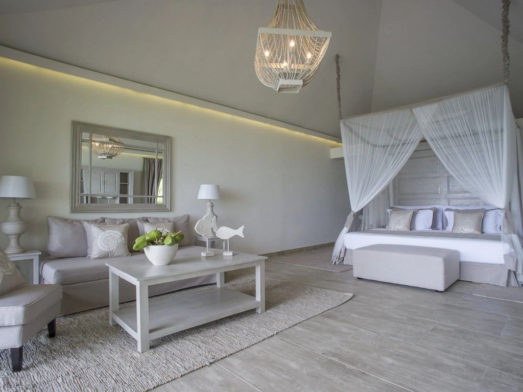 rooms-bungalow-beach-front