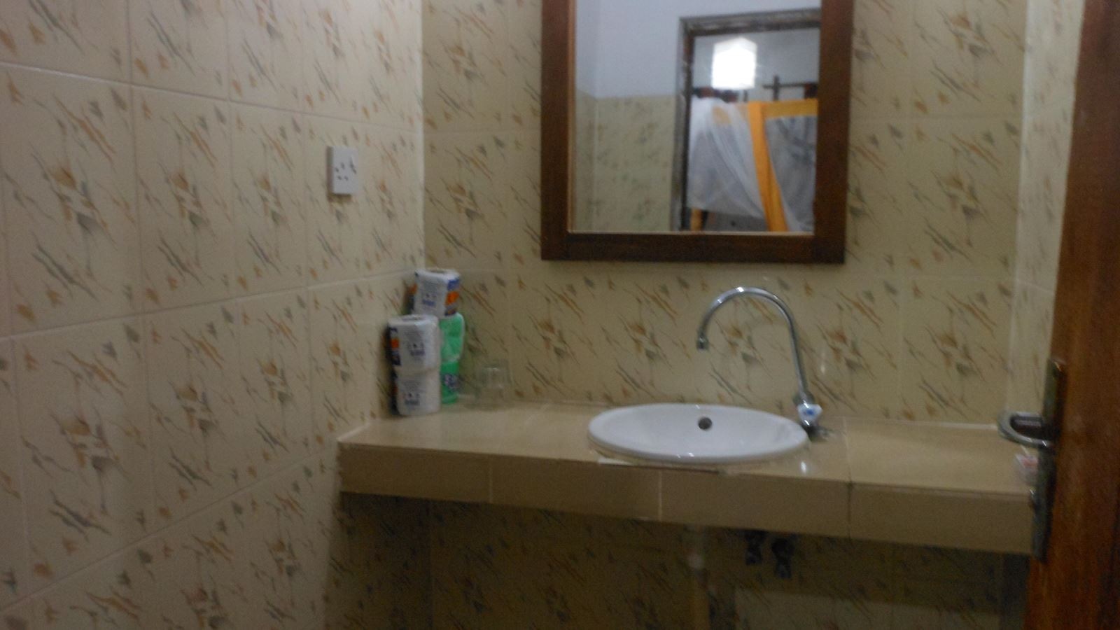 rooms-single-standard