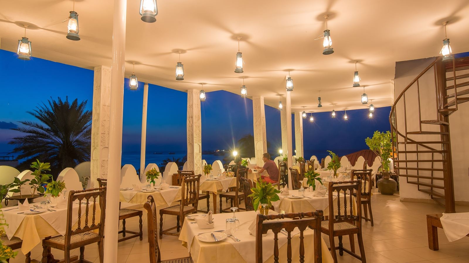 restaurants-restaurants