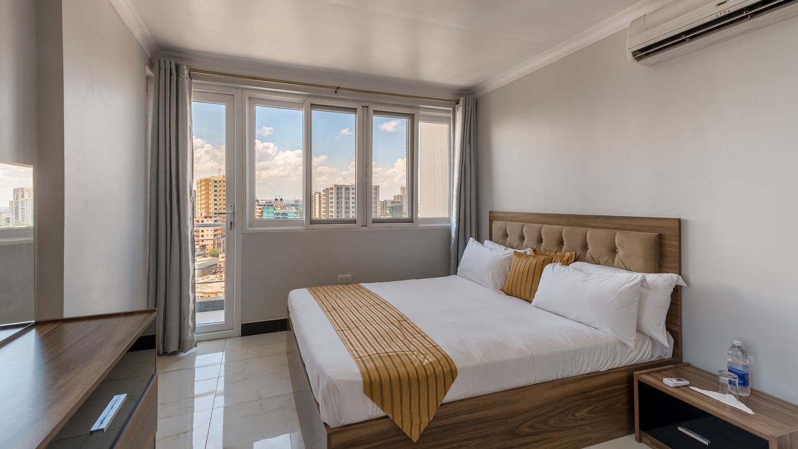 rooms-family-room-standard