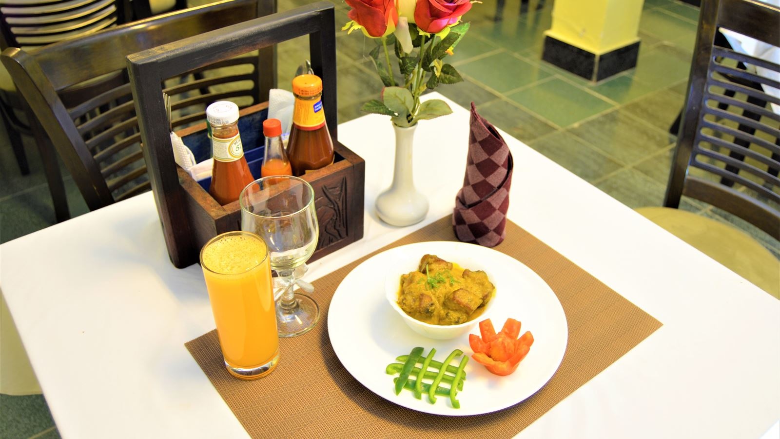 restaurants-restaurants