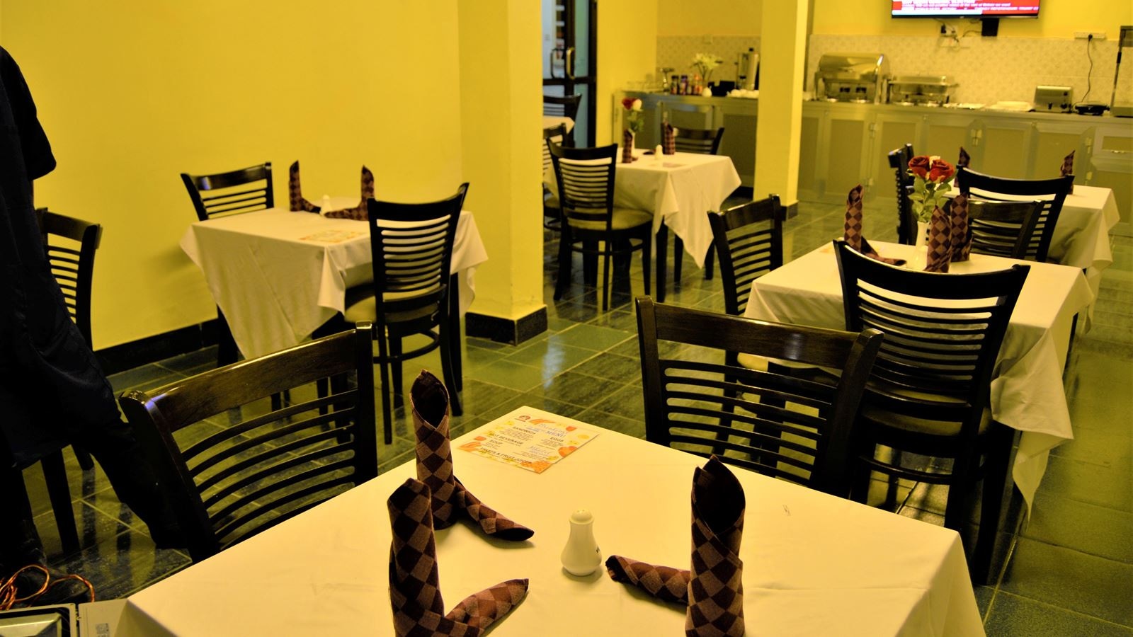 restaurants-restaurants