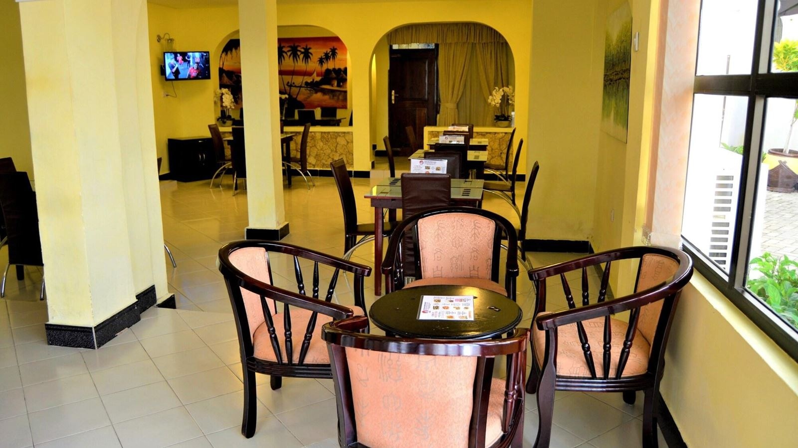 restaurants-restaurants