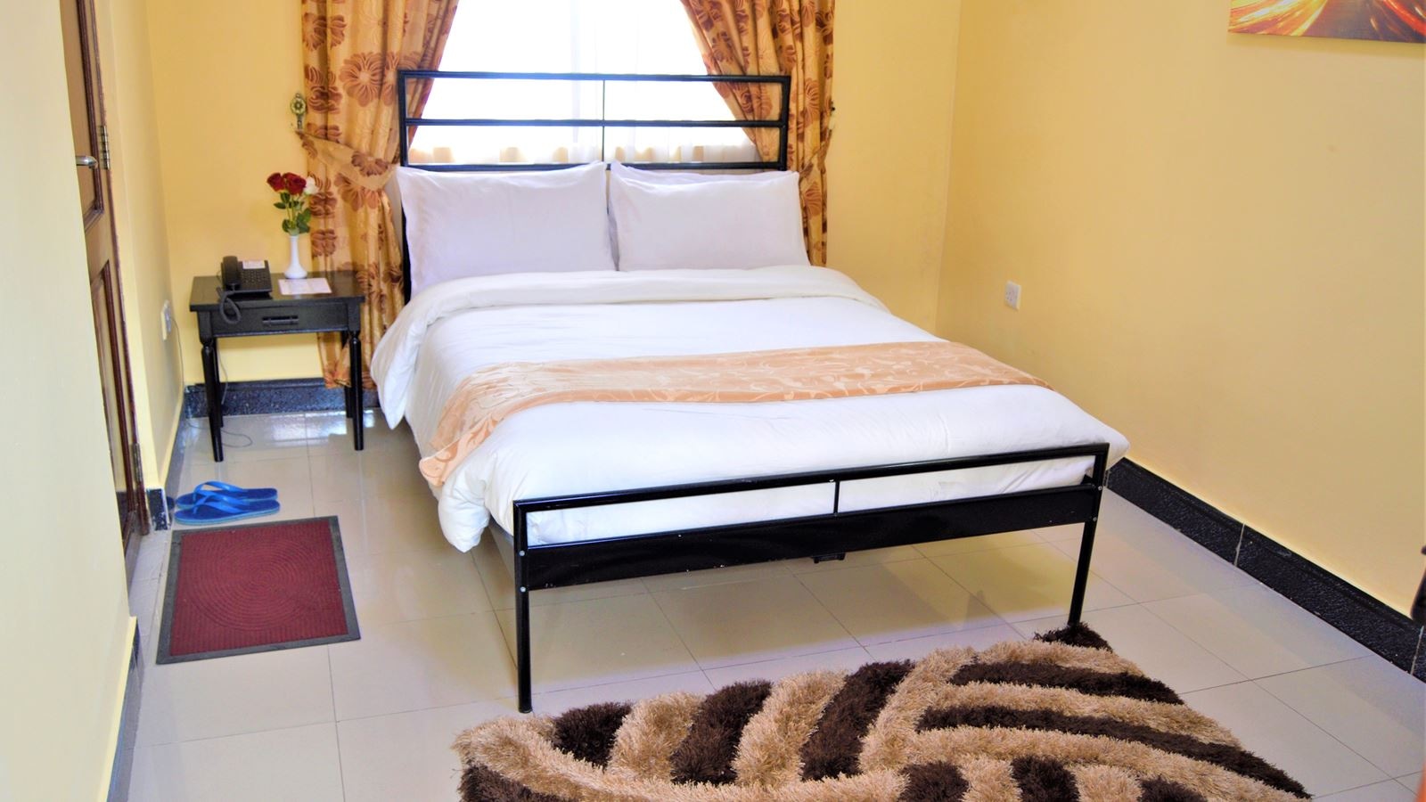 rooms-single-standard