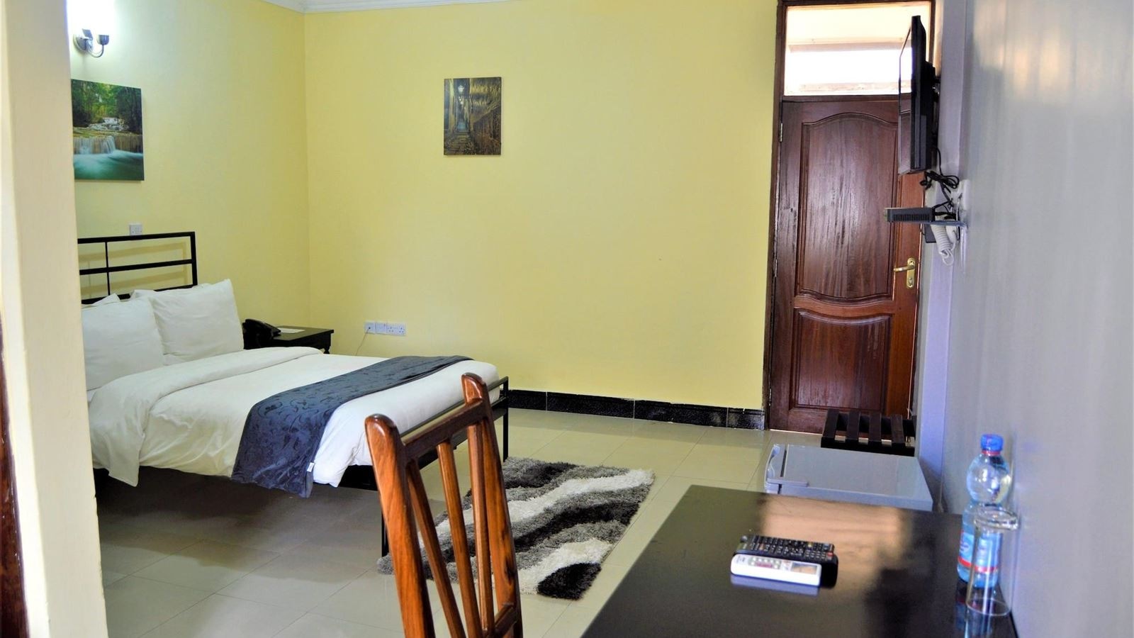 rooms-single-standard