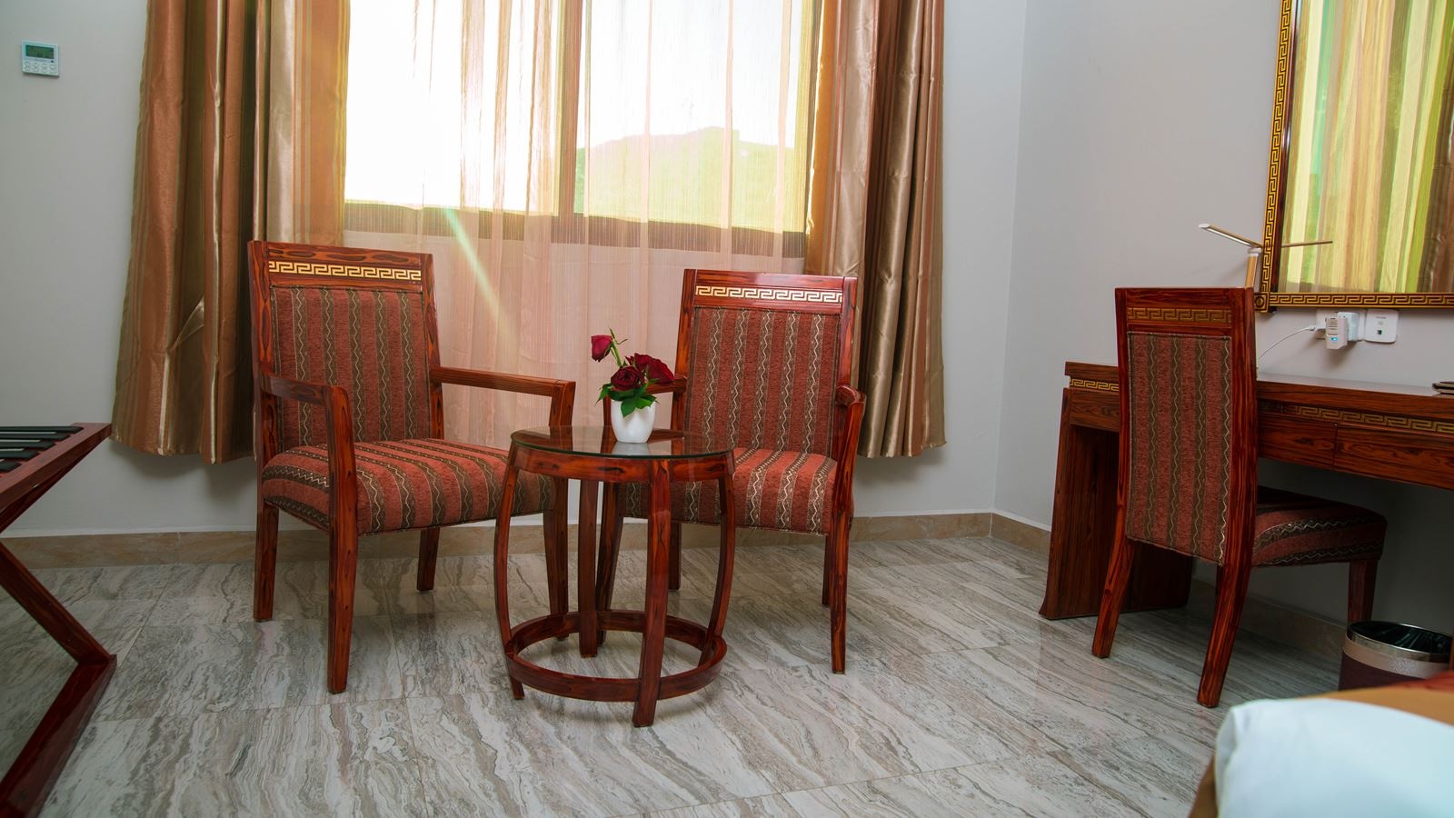 rooms-twin-executive