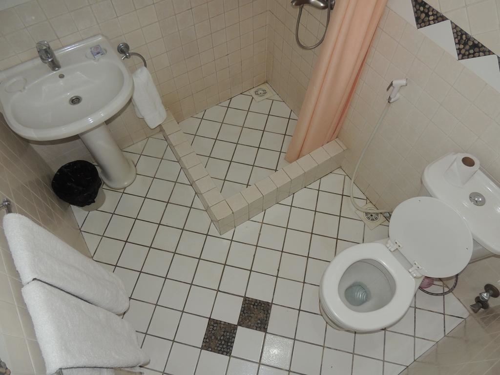 rooms-double-or-twin-standard