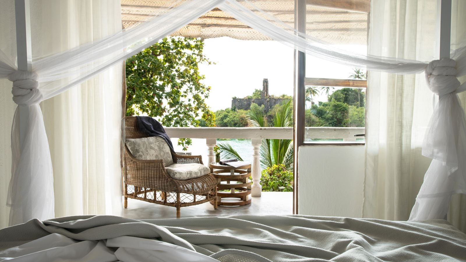 rooms-single-superior