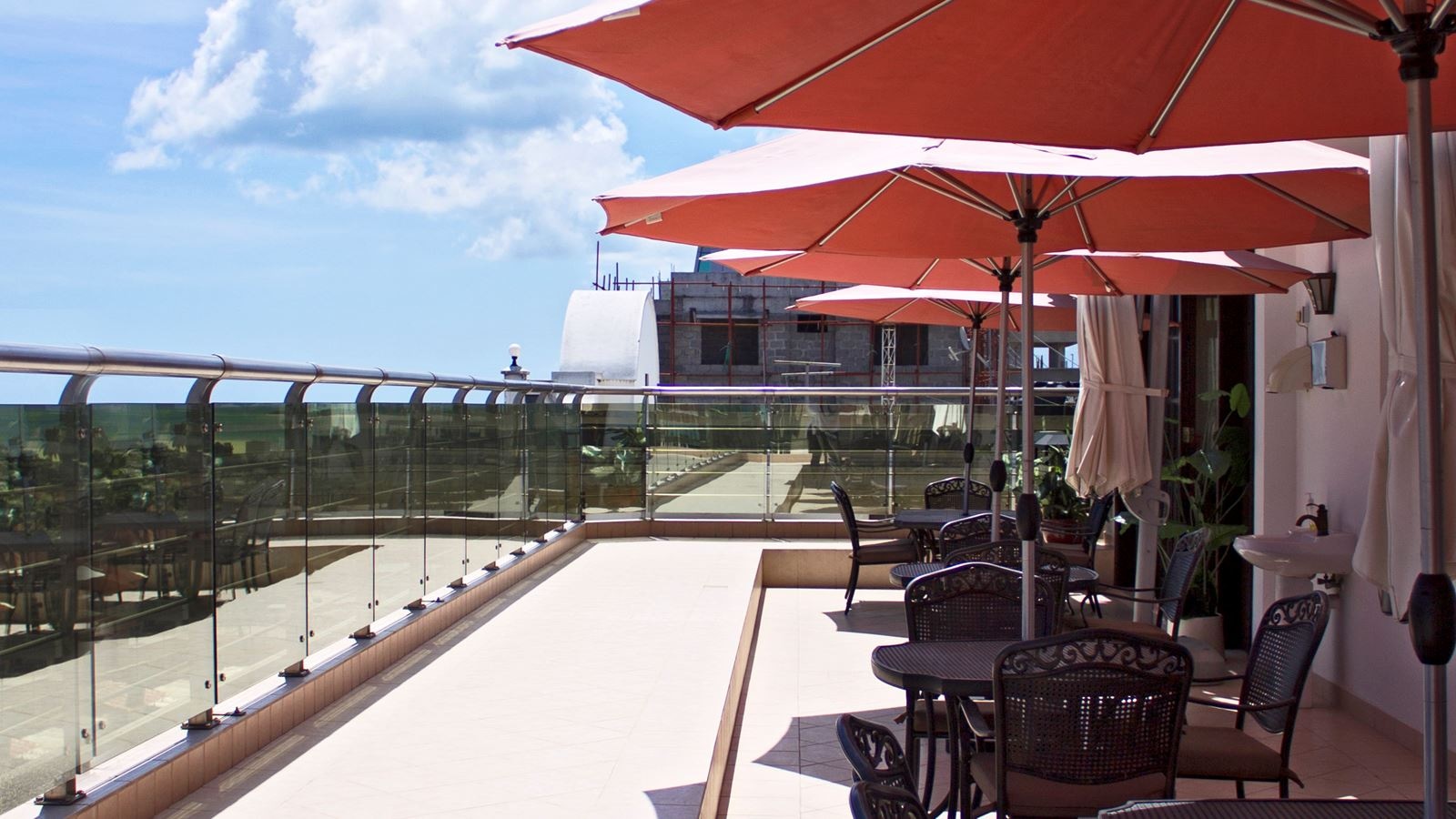 restaurants-restaurants