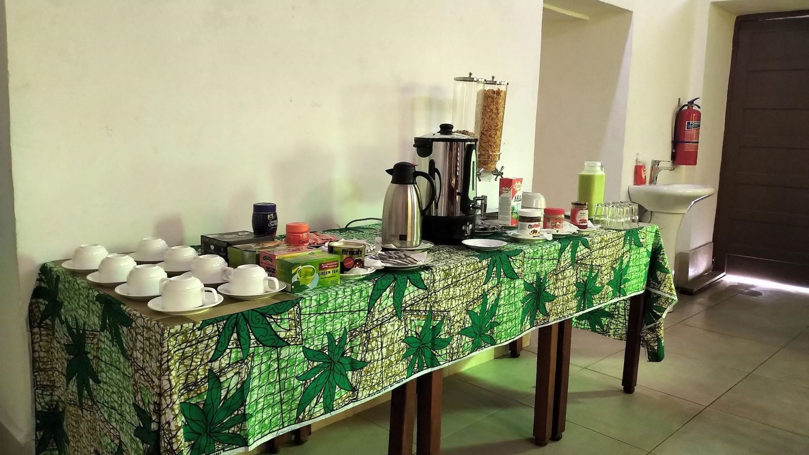 restaurants-restaurants