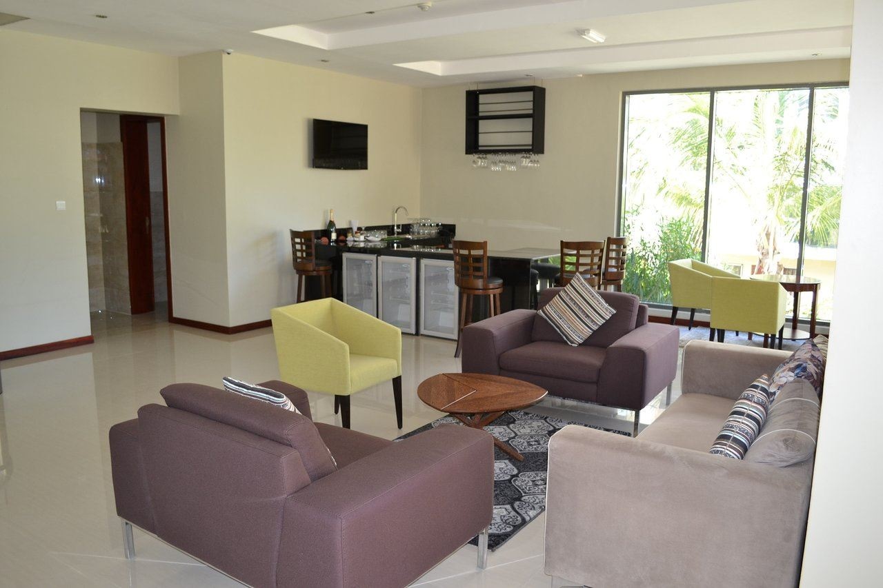 rooms-executive-suite
