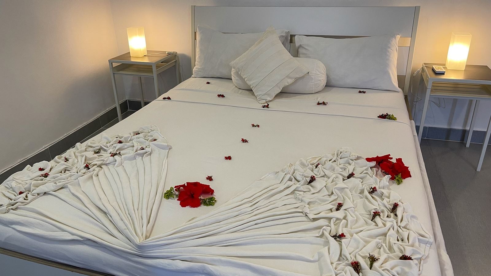 rooms-deluxe-double-room