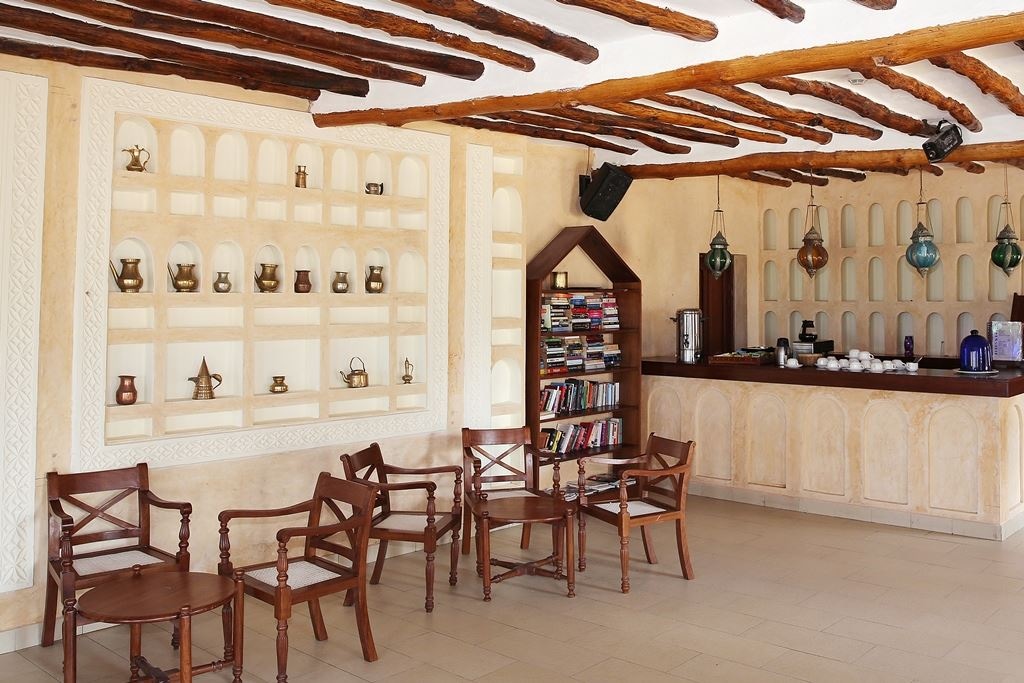 restaurants-casablanca-lounge