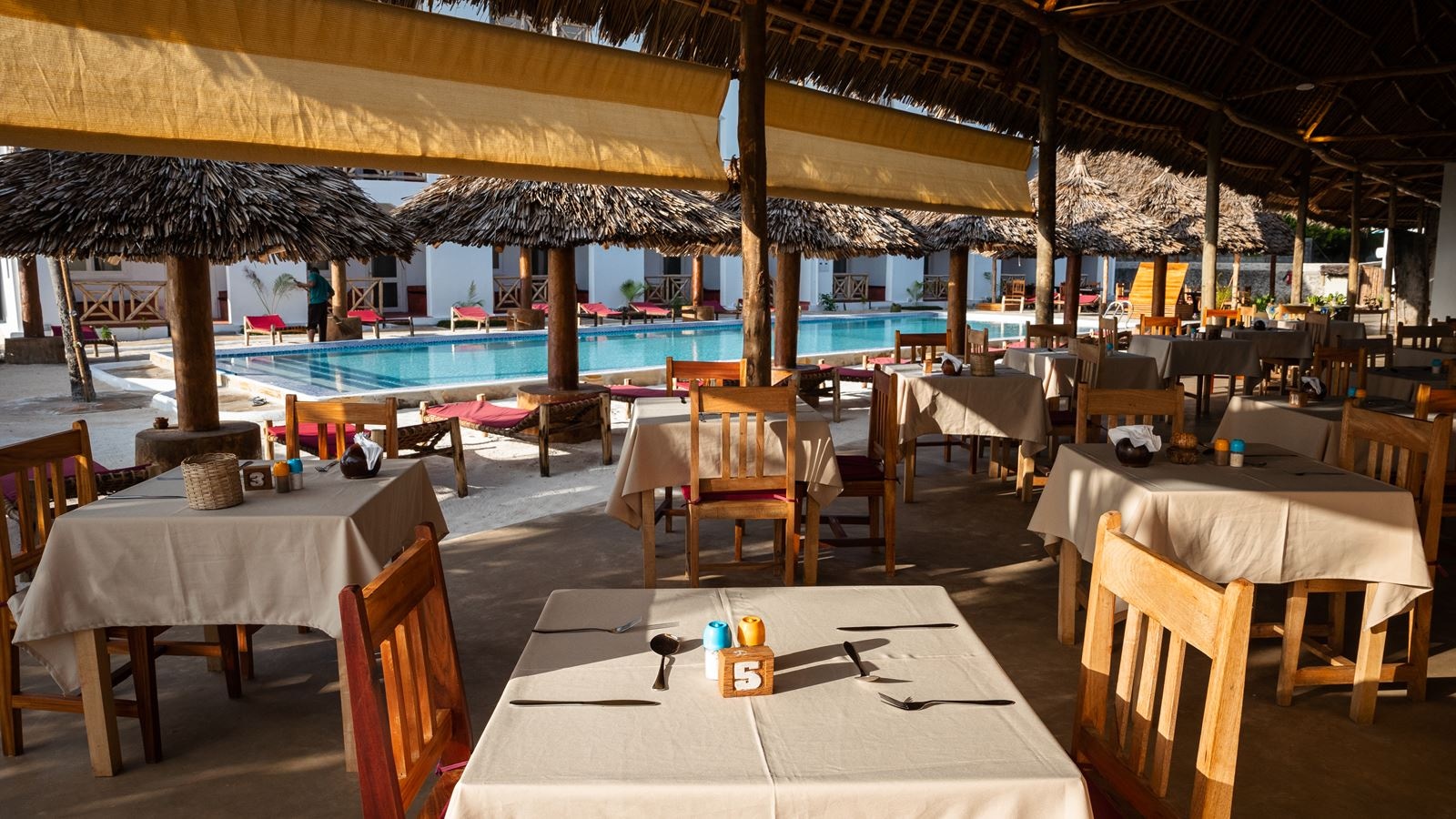 restaurants-restaurants