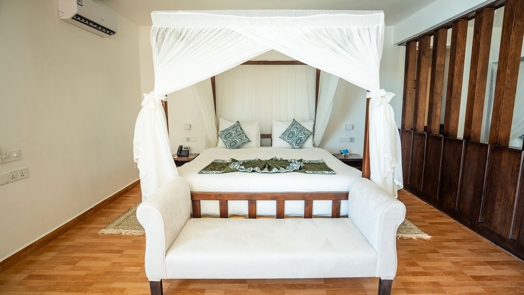 rooms-grand-ocean-suite