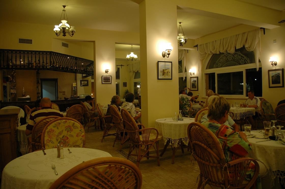 restaurants-ana-restaurant