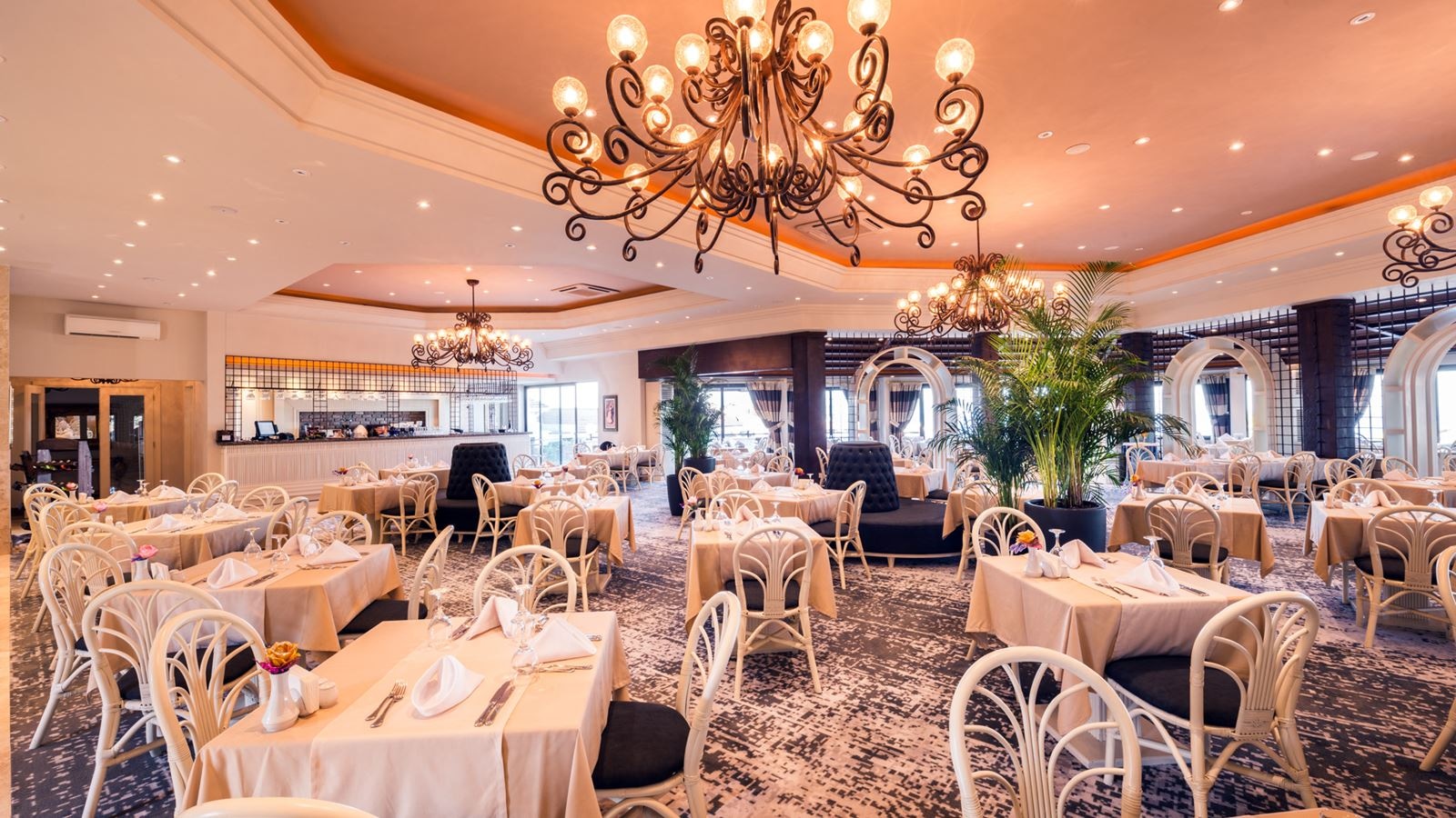 restaurants-olea-restaurant