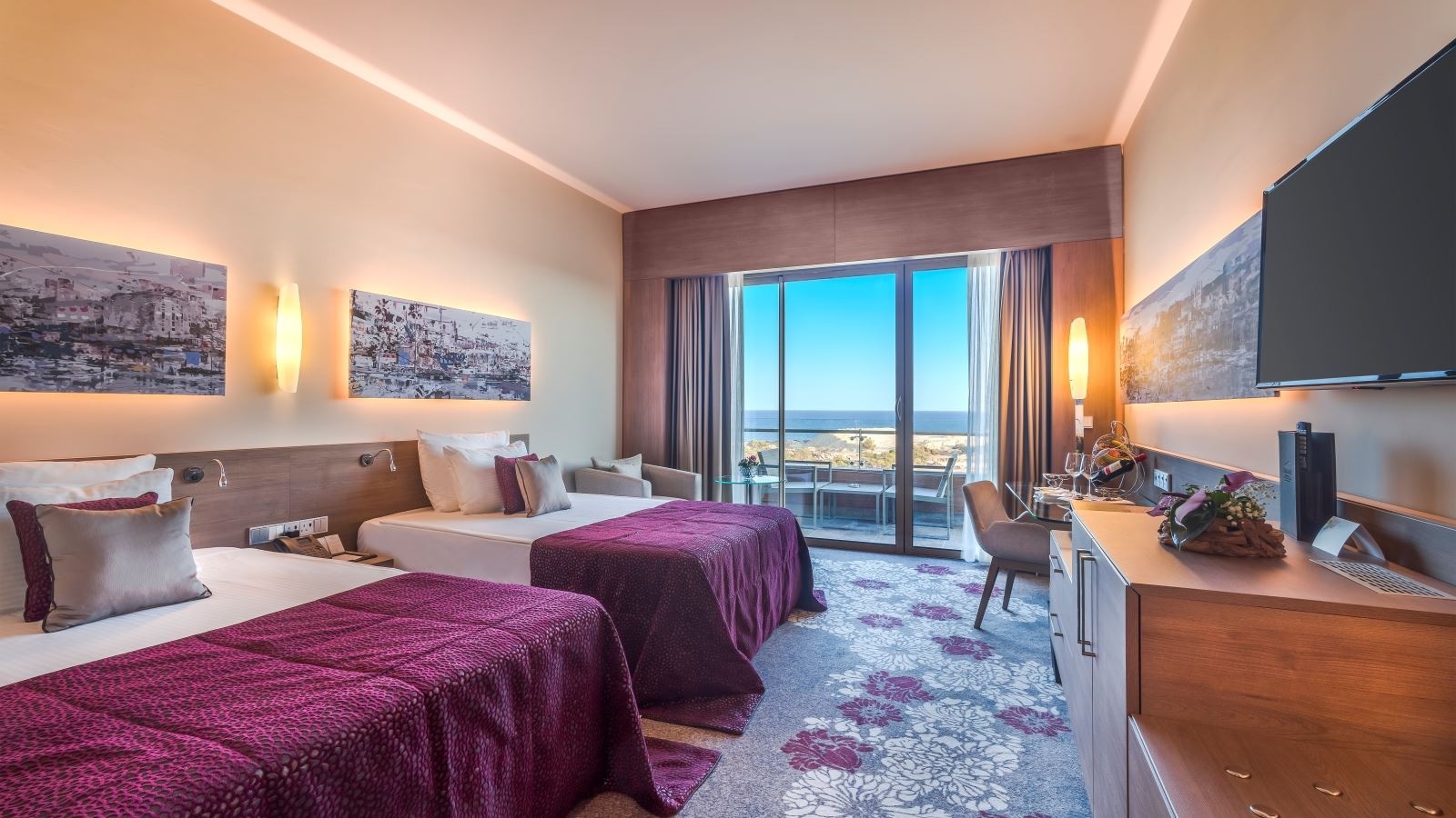 rooms-deluxe-yandan-deniz-manzarali-oda