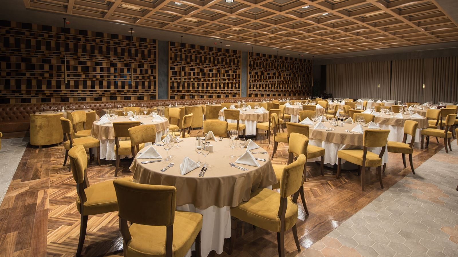 restaurants-louis-thirteen