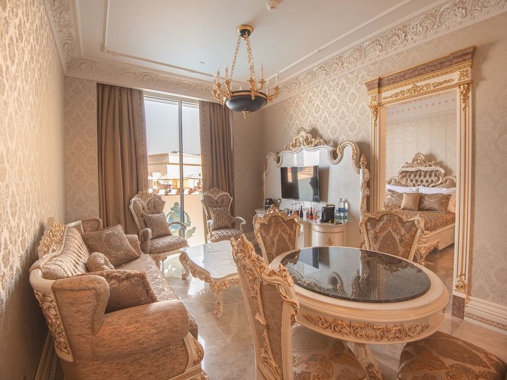 rooms-royal-suite-oda