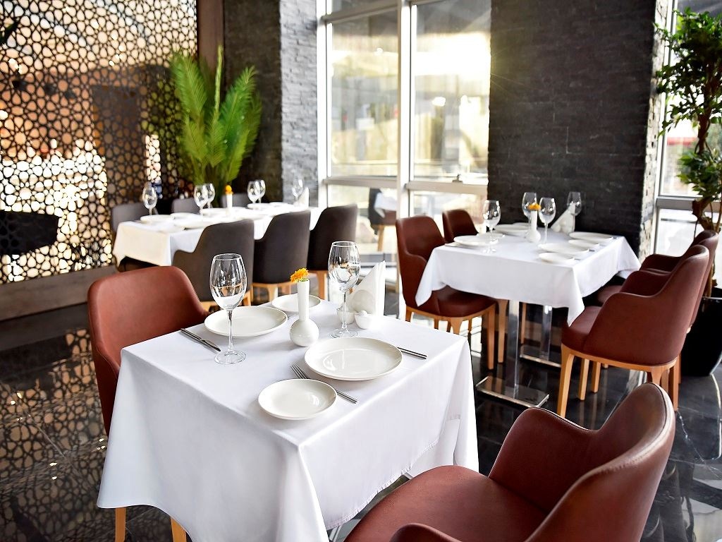 restaurants-ana-restaurant