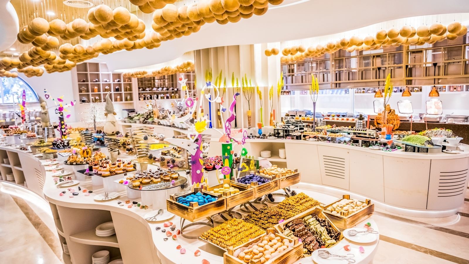 restaurants-ana-restaurant