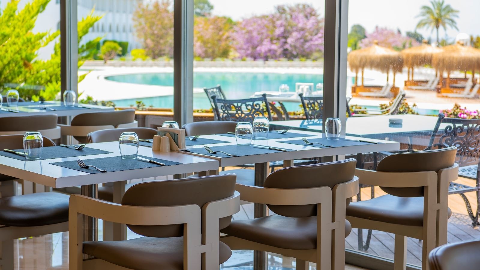 restaurants-ana-restaurant