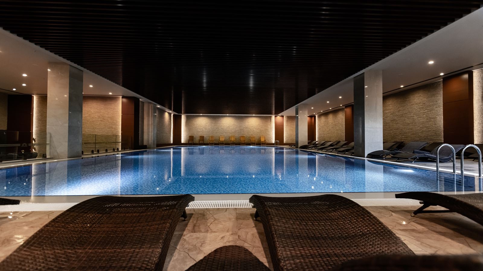 pools-indoor-pool