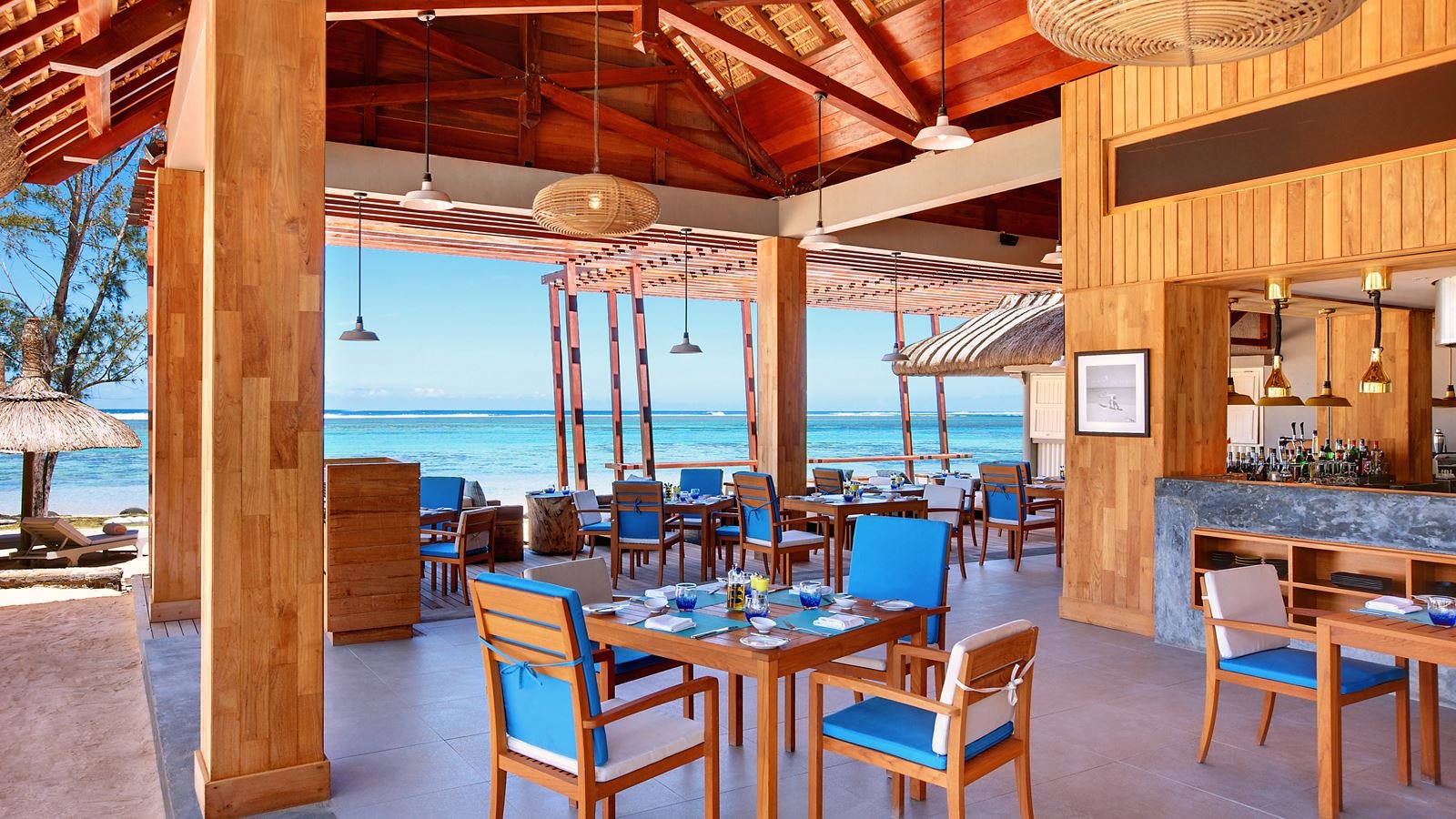 restaurants-edgewater-restaurant