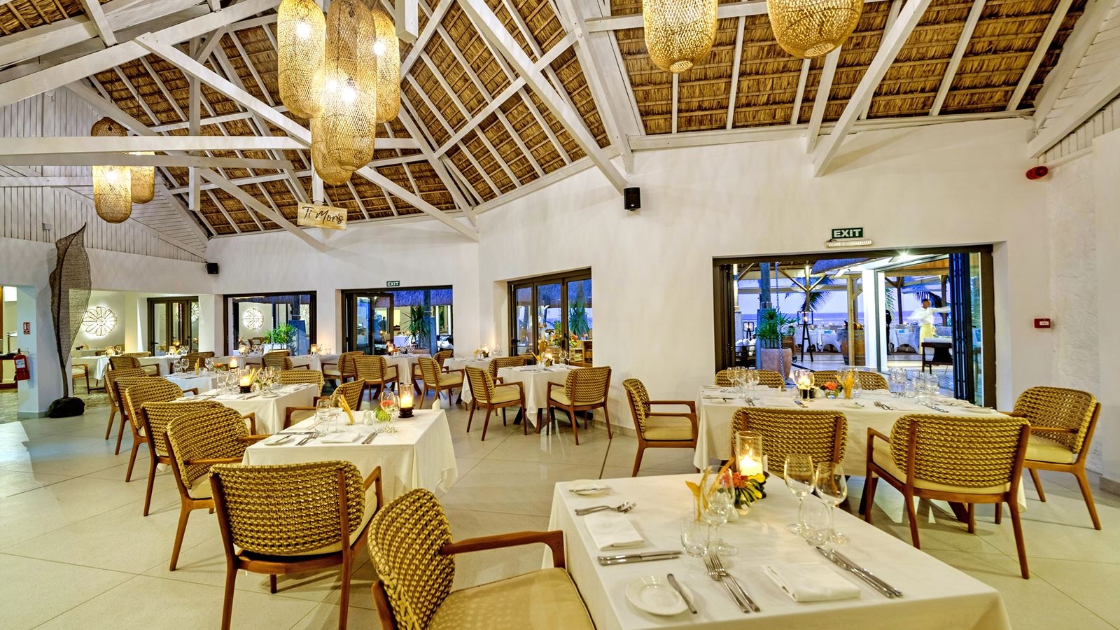 restaurants-restaurants