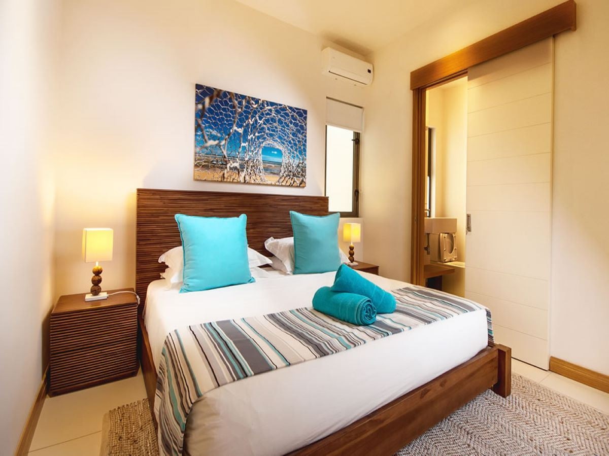 rooms-bedroom-premium-apartment