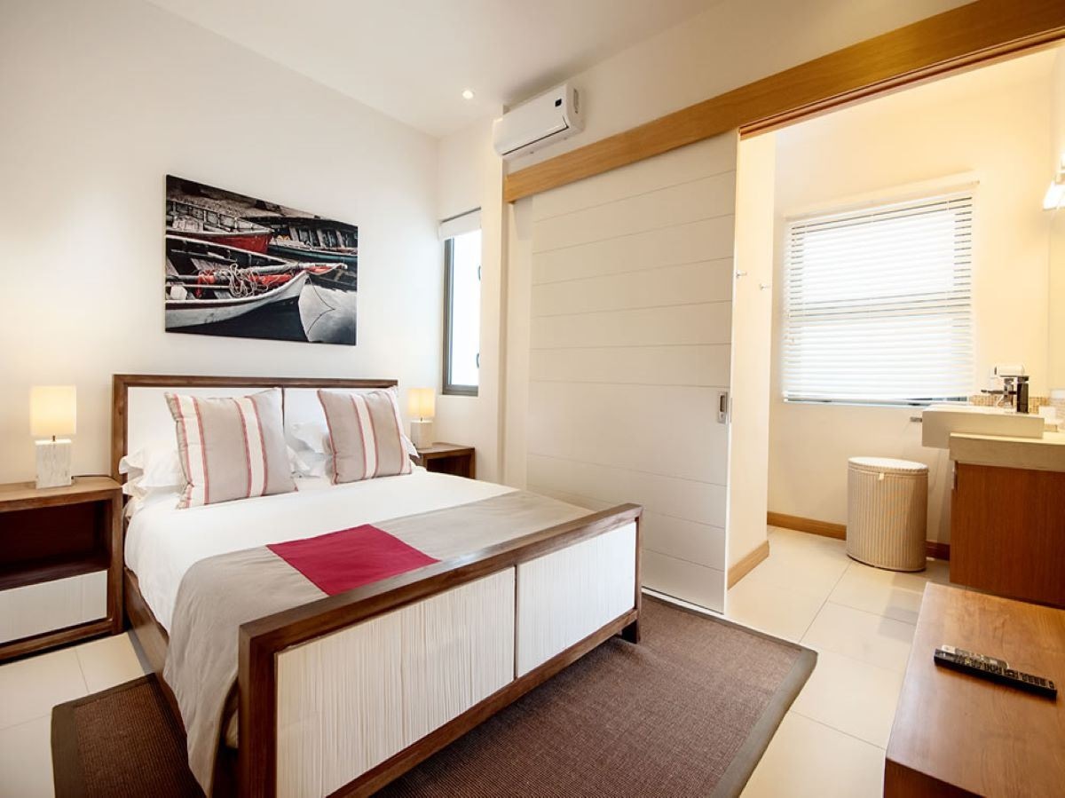 rooms-bedroom-premium-apartment