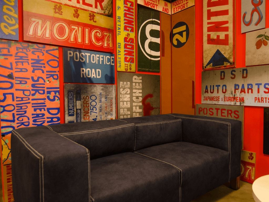 bars-main-bar-and-lounge