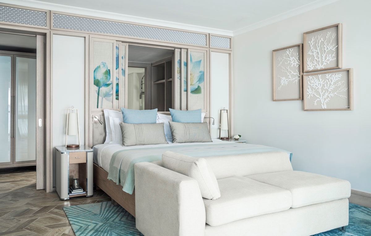 rooms-beach-front-balcony-junior-suite