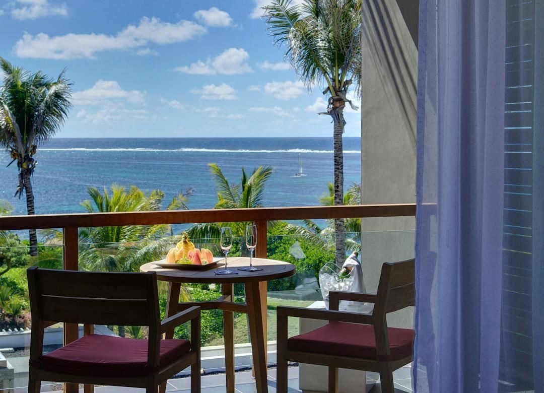 rooms-junior-suite-seaview