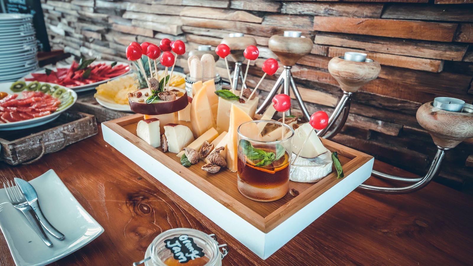 restaurants-restaurants