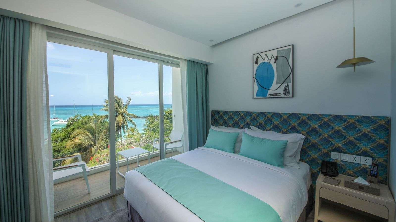 rooms-double-deluxetwin-room