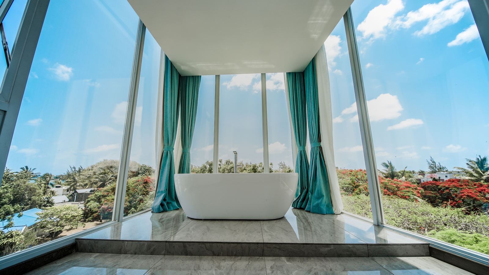 rooms-panoramic-suite