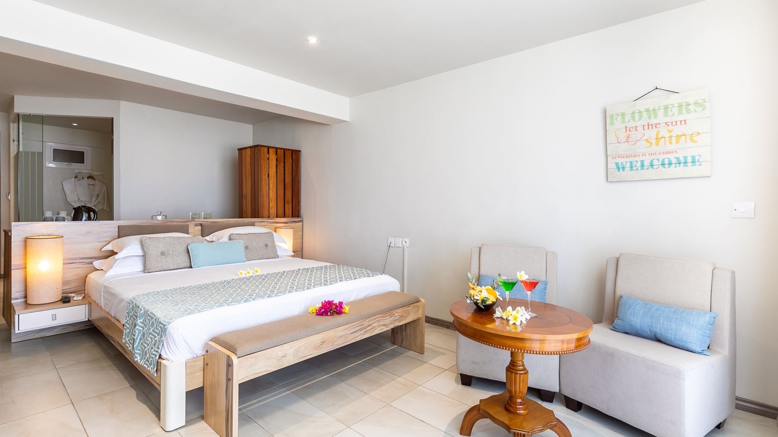 rooms-beach-ocean-front