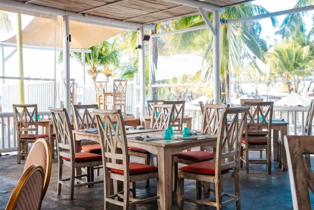 restaurants-restaurants