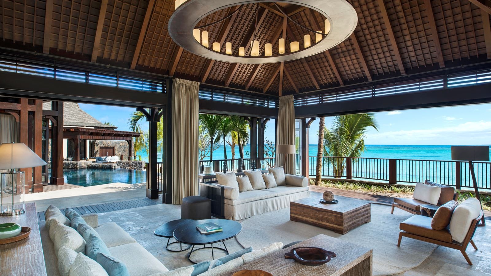 rooms-the-grand-beachfront-villa-4-bedroom