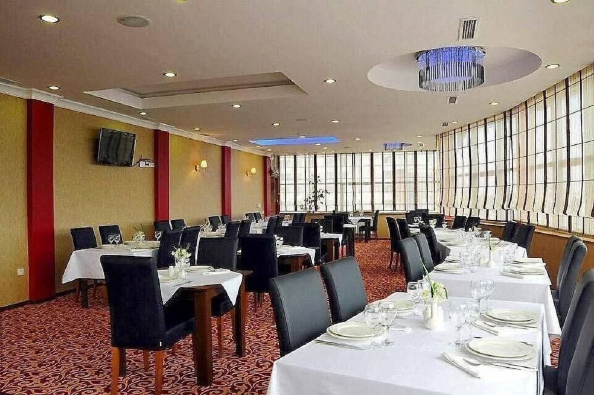 restaurants-restoraunt