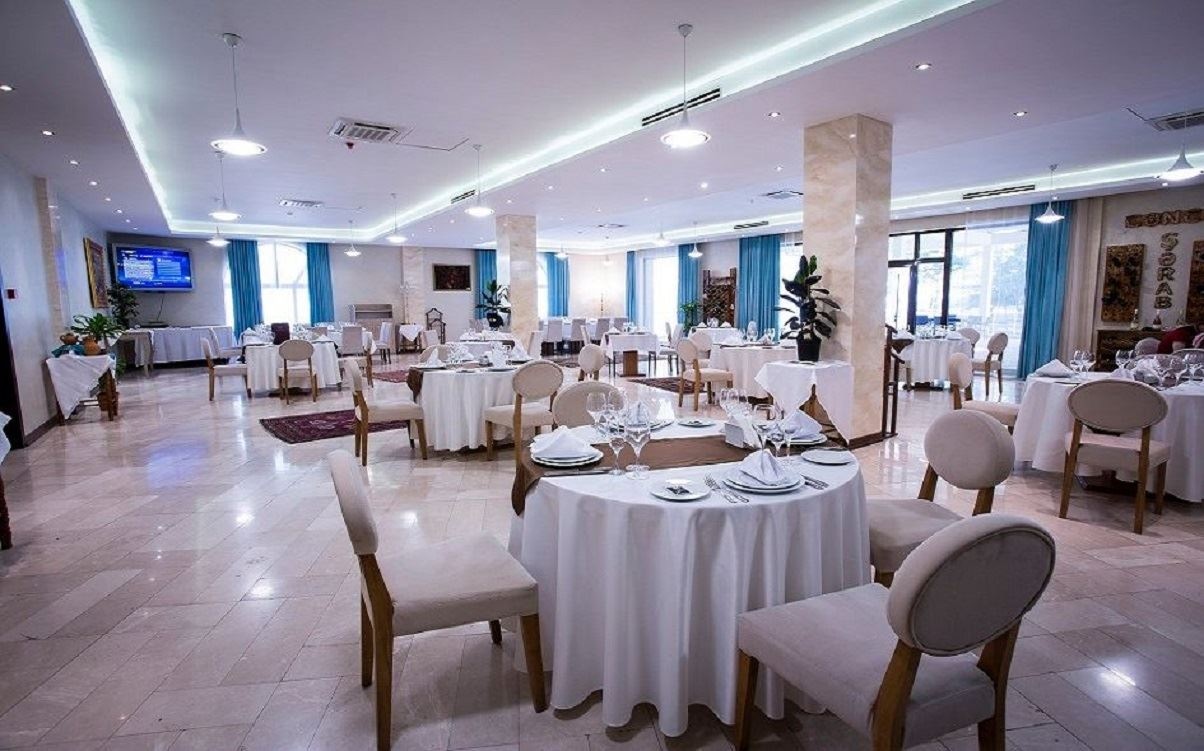 restaurants-restoraunt