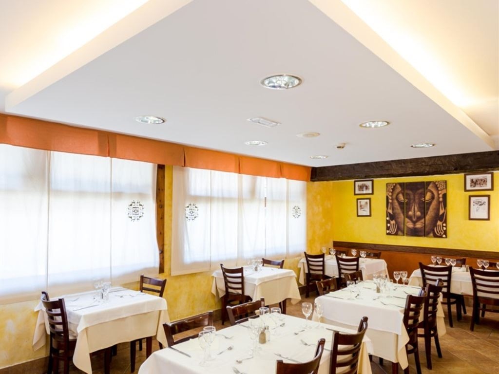 restaurants-main-restaurant