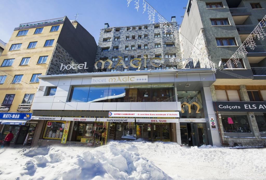 general-main-building