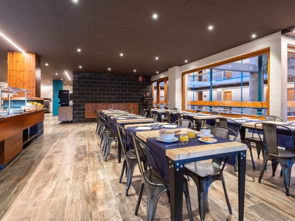 restaurants-restaurant