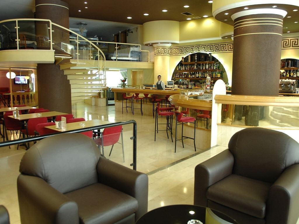 restaurants-cafeteria