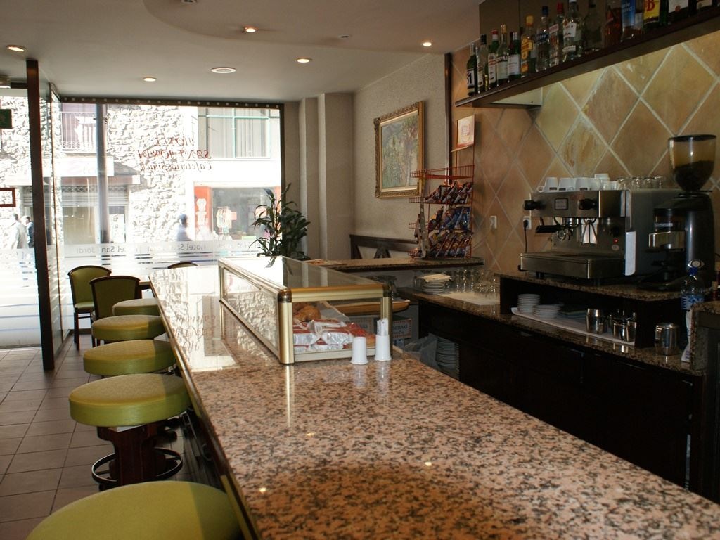 restaurants-sant-jordi-restaurant