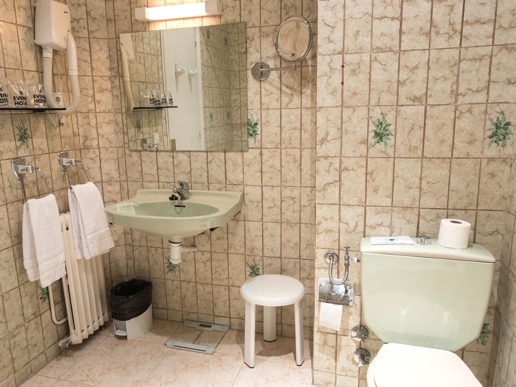 rooms-double-classic-room