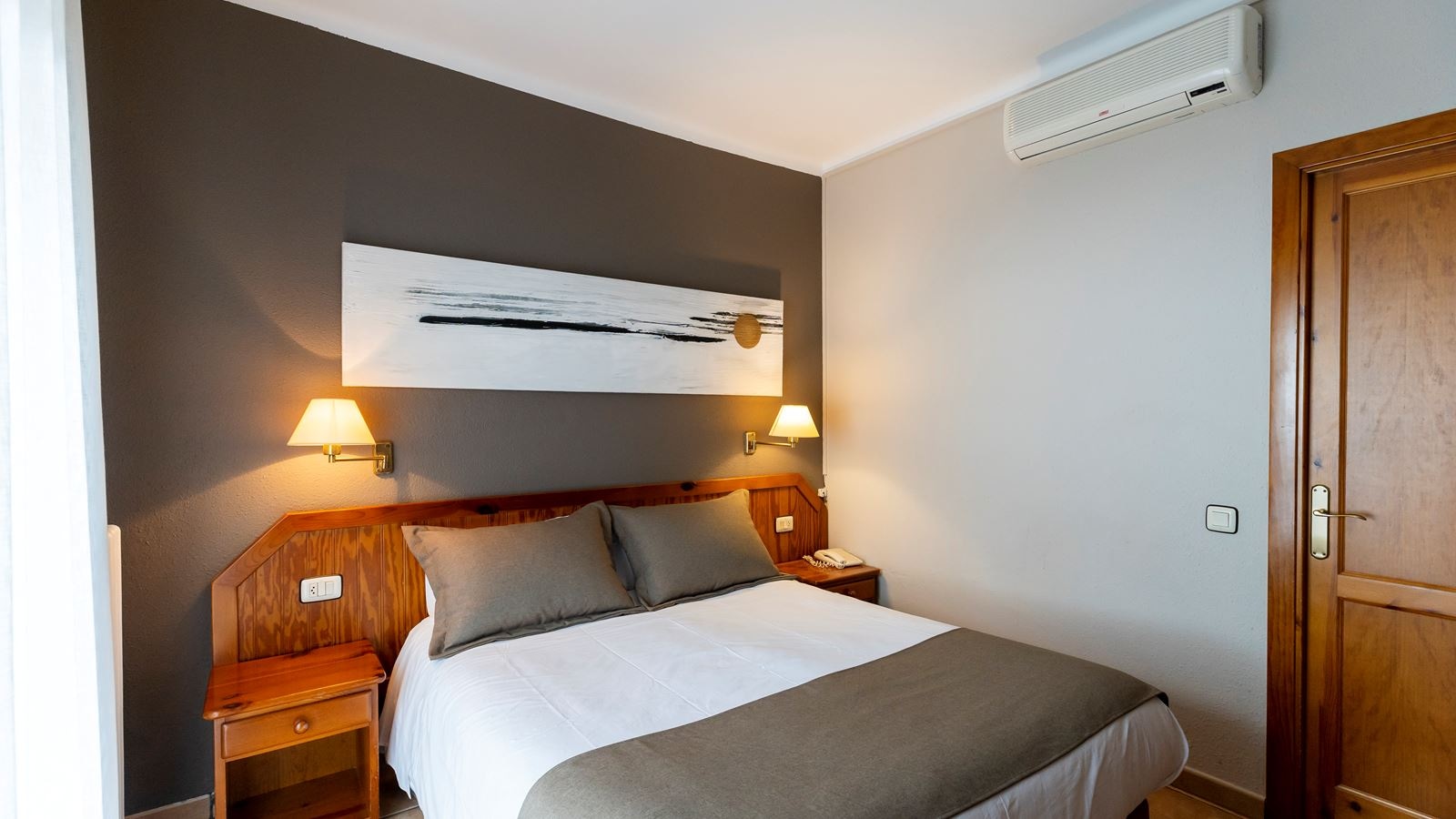 rooms-double-standard-room